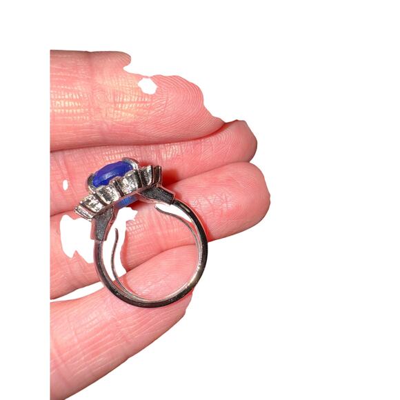 Ring / Avon / Princess Majestic / Blue Sapphire / Faux / Cocktail / Vintage - Picture 5 of 7